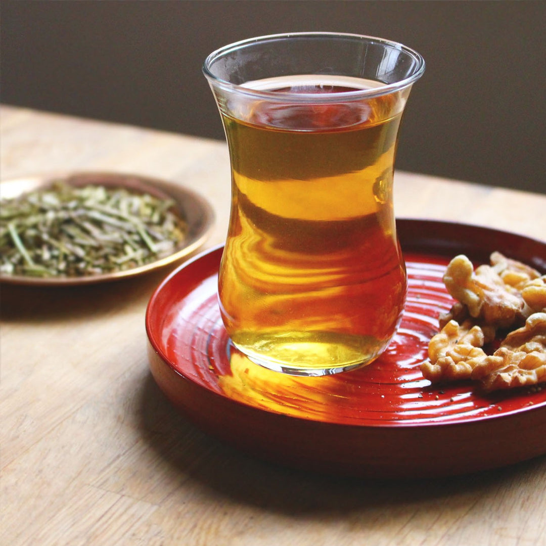 燻製ほうじ茶(桜チップで5時間燻製にしました)